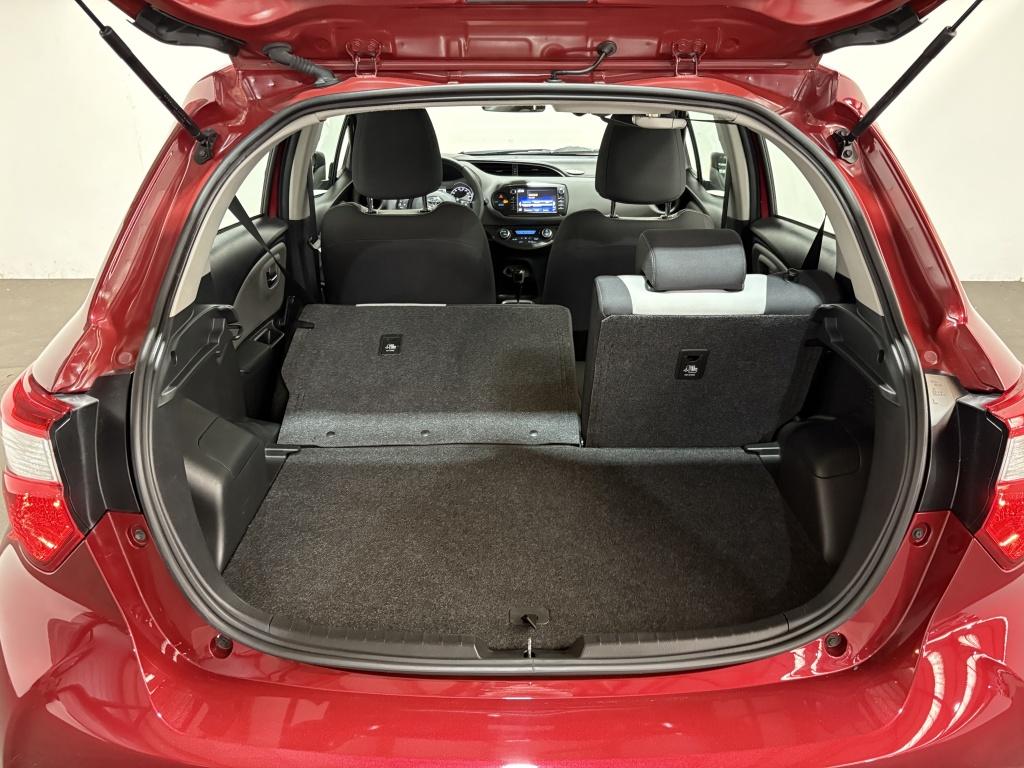 Toyota Yaris 1.5 hybrid aspiration | lage km-stand |