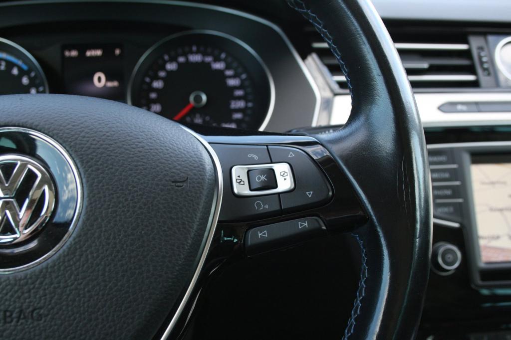 Volkswagen Passat variant 1.4 tsi gte connected series plus