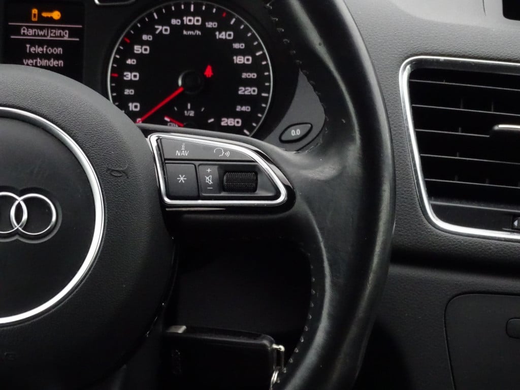 Audi Q3 2.0 tfsi quattro business edition automaat | navi | bluetooth