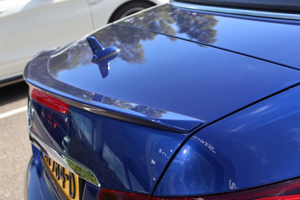 Mercedes-Benz E-Klasse cabrio 200 ambition sport edition l amg line l smart