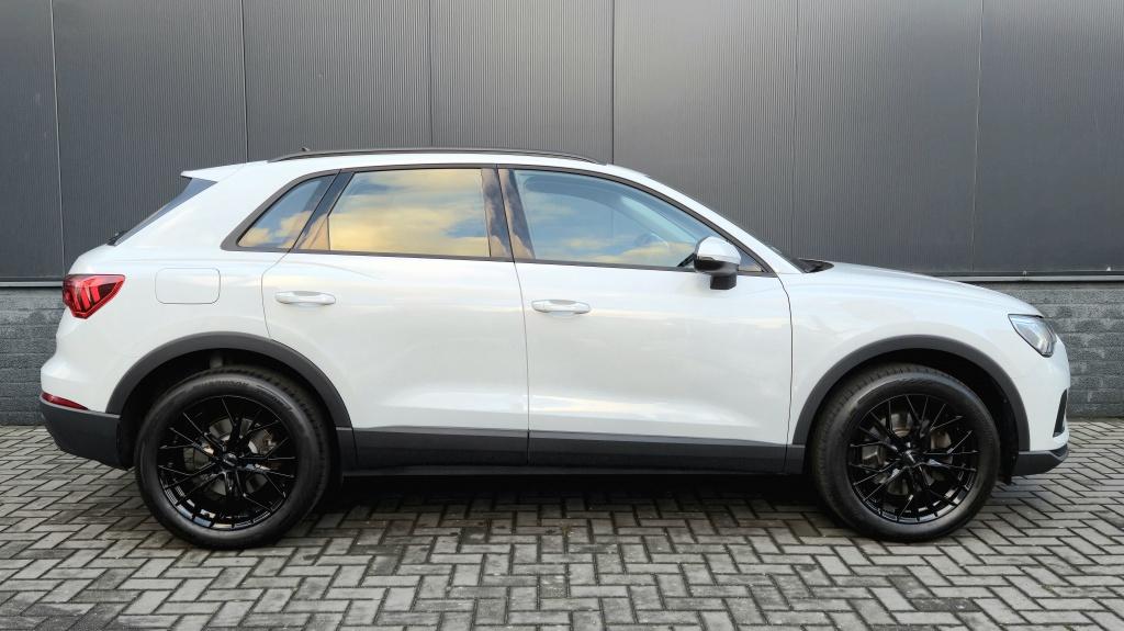 Audi Q3 45 tfsi e edition | hybride | led | clima | navi | acc | 19 inch