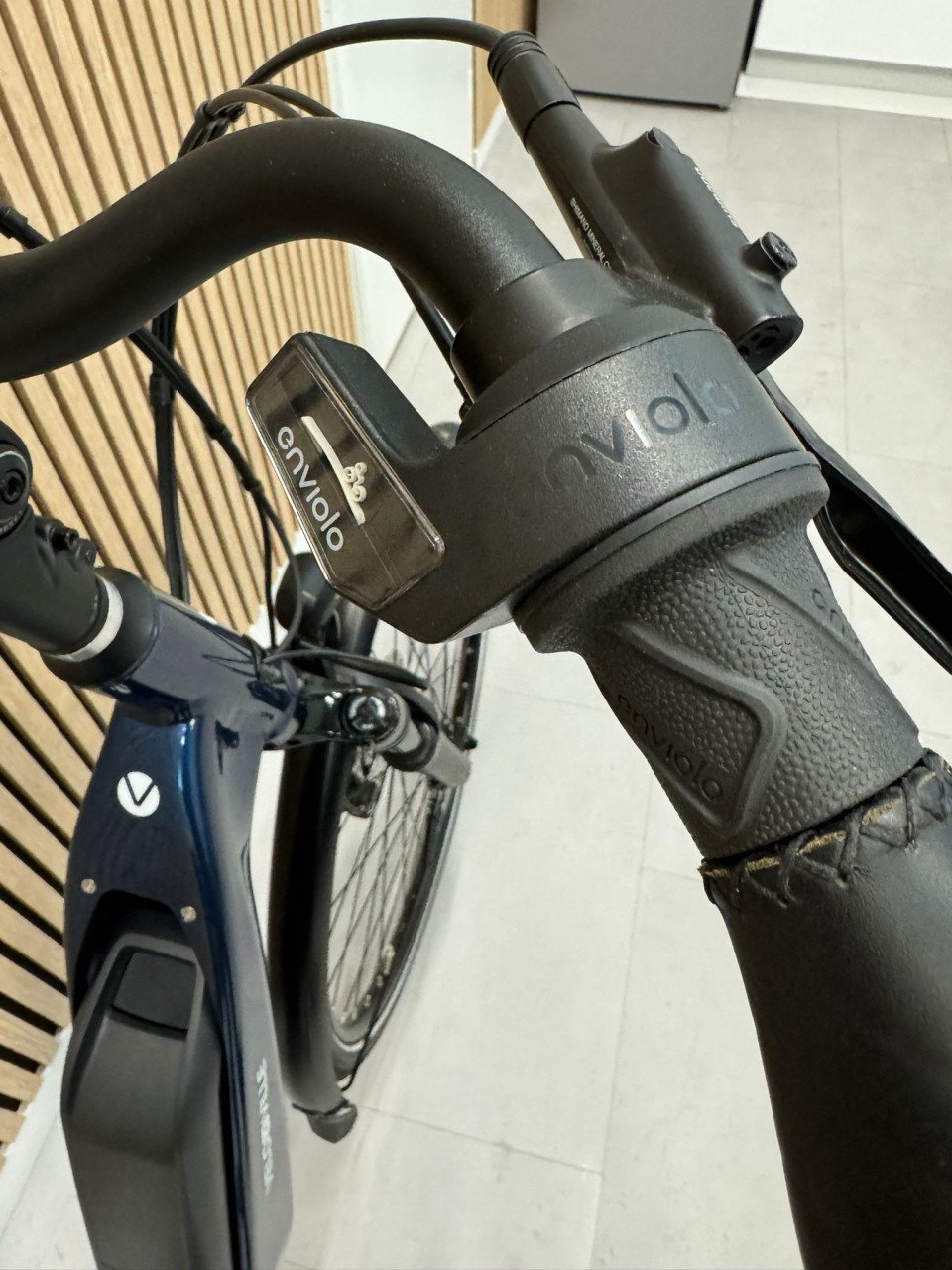 Velo De Ville AEB 400 Bosch Active Plus 500Wh Enviolo 45CM