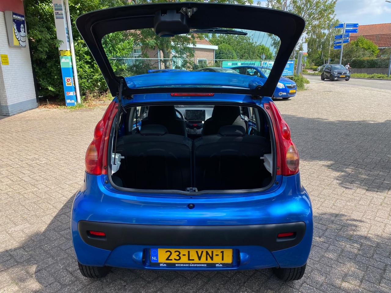 Peugeot 107 1.0-12V Urban Move | 34.320km! 1e eigenaar | Airco | CarPlay