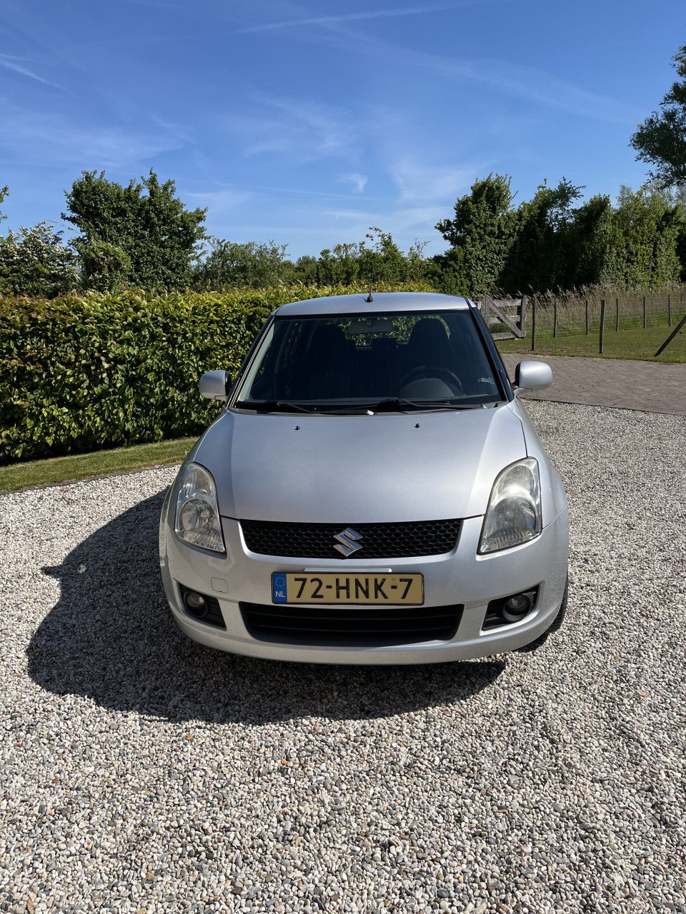 Suzuki Swift 1.3 bandit met weinig kilometers