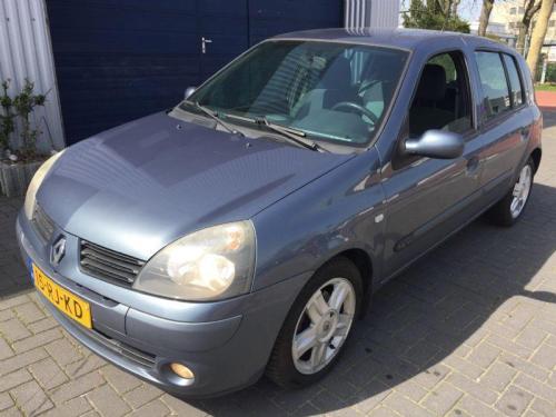 Renault Clio 1.4-16v community