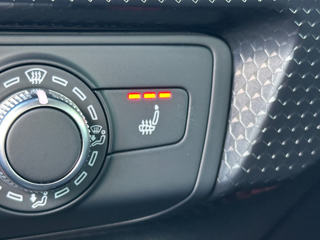 Audi A1 Sportback 25 tfsi | carplay | stoelverwarming | rijklaar incl. gara