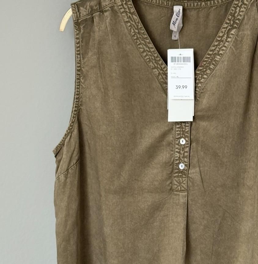 Splinternieuwe Tencel Tuniek/Blouse. Mt XL. Valt als 40/42. Kleine 44