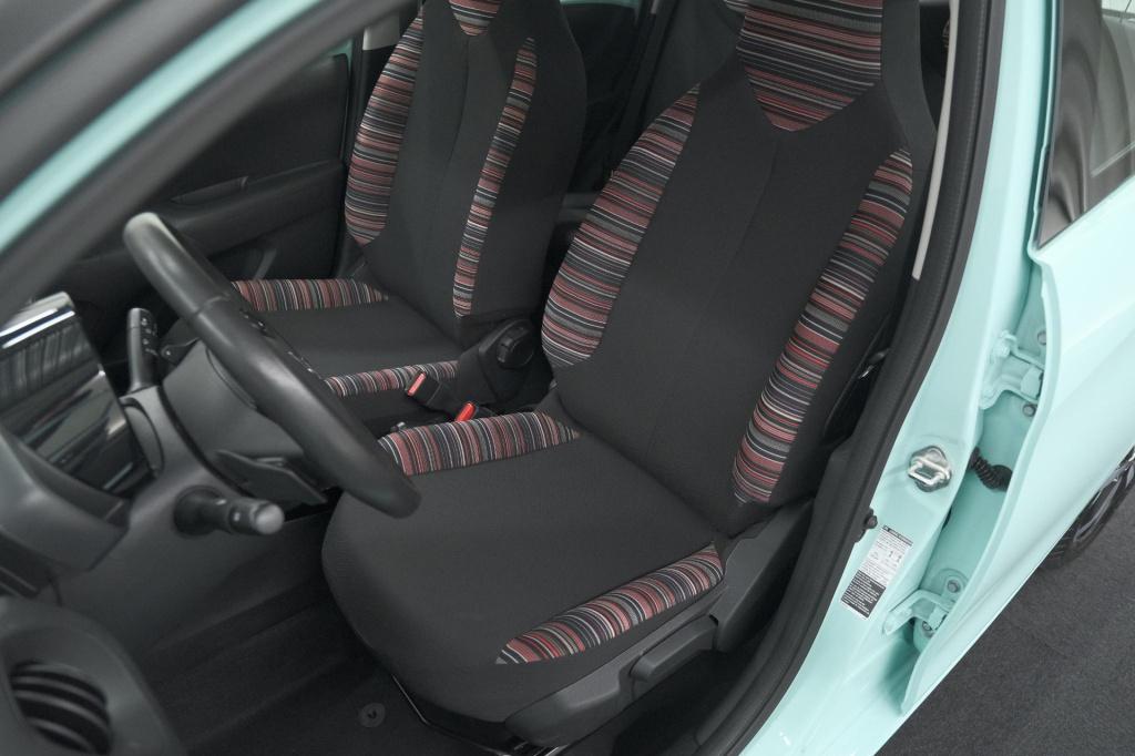 Citroen C1 1.0 vti shine | automaat | apple carplay | climate control | key