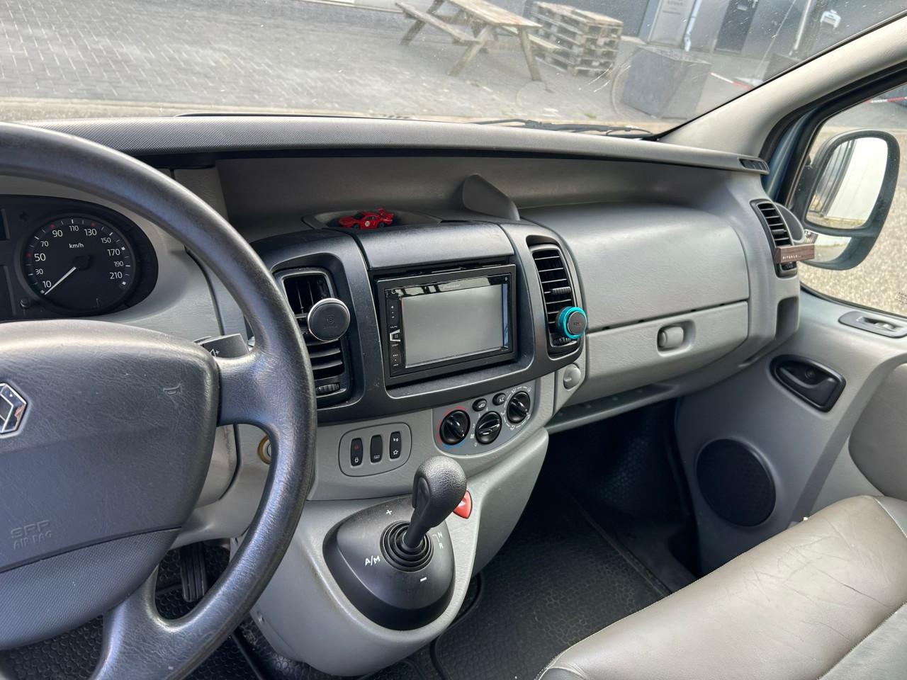 Renault Trafic 2.5 dCi T29 L2H2 DC Dubbel Cabine Automaat Trekhaak