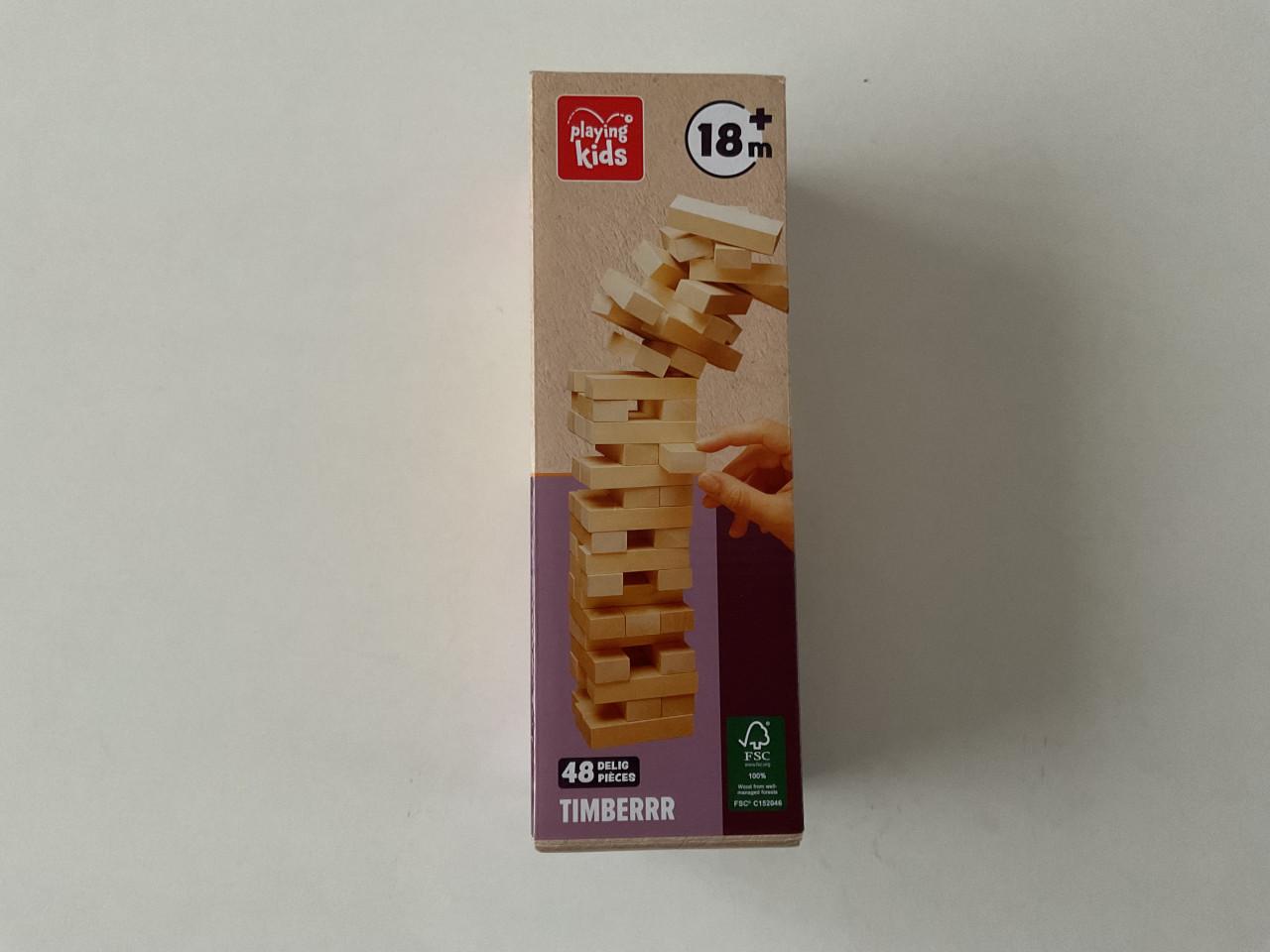 Doos met blokken.     Timberrr.    Leeftijd: 18 maanden.