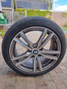Winterbanden met velg