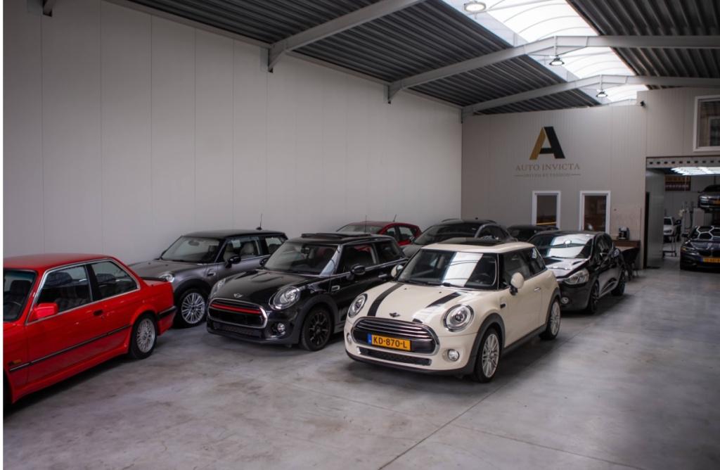 Ford KA 1.2 titanium - airco - nieuwe distributie