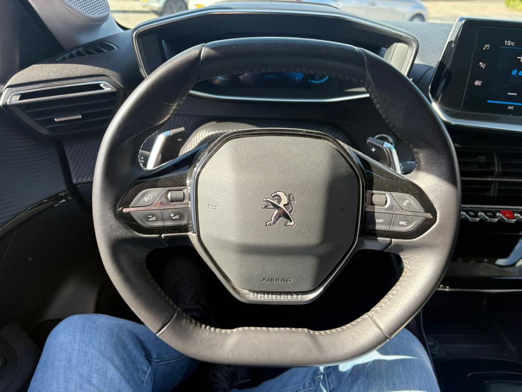 Peugeot 208 1.2 puretech allure