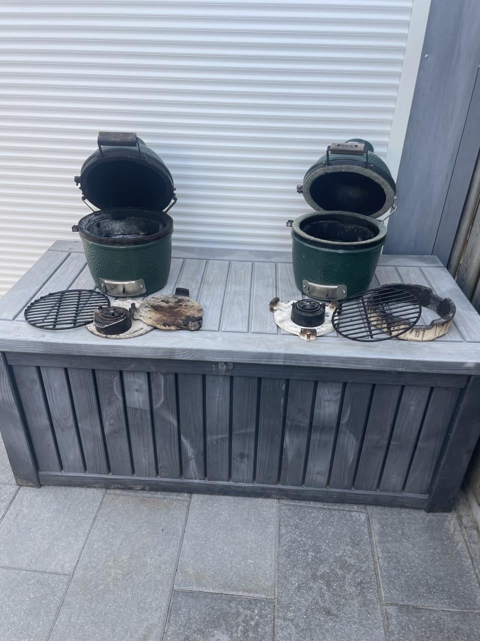 2x Big Green Egg Mini Origineel !!! lees de adv
