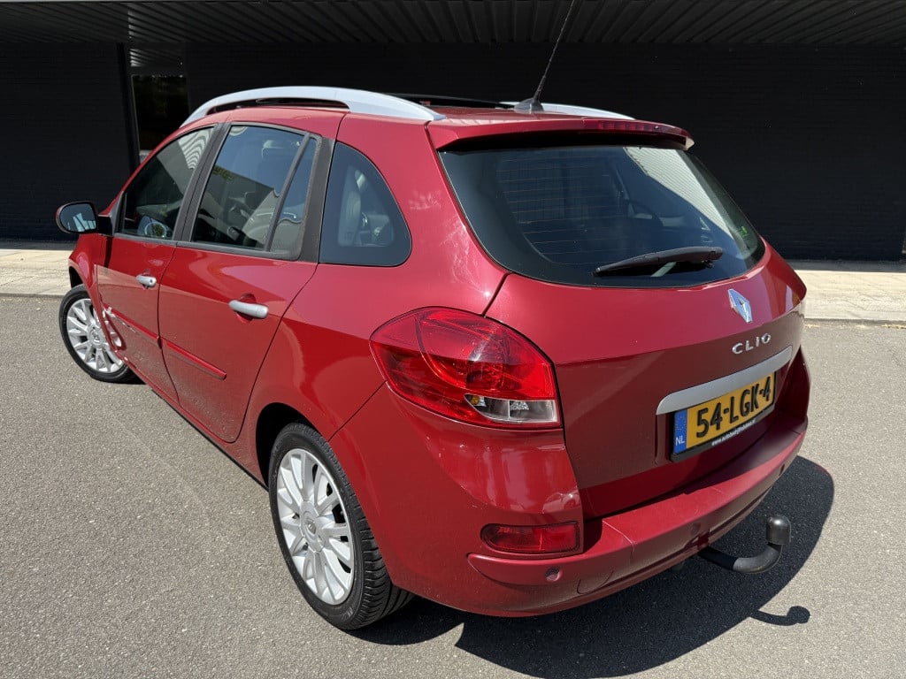 Renault Clio estate 1.2 tce dynamique