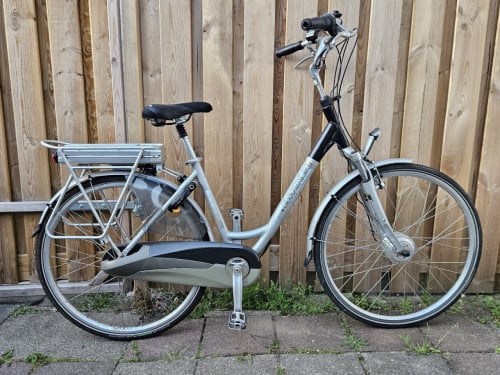 Prachtige Bikkel elektrische damesfiets met goeie accu