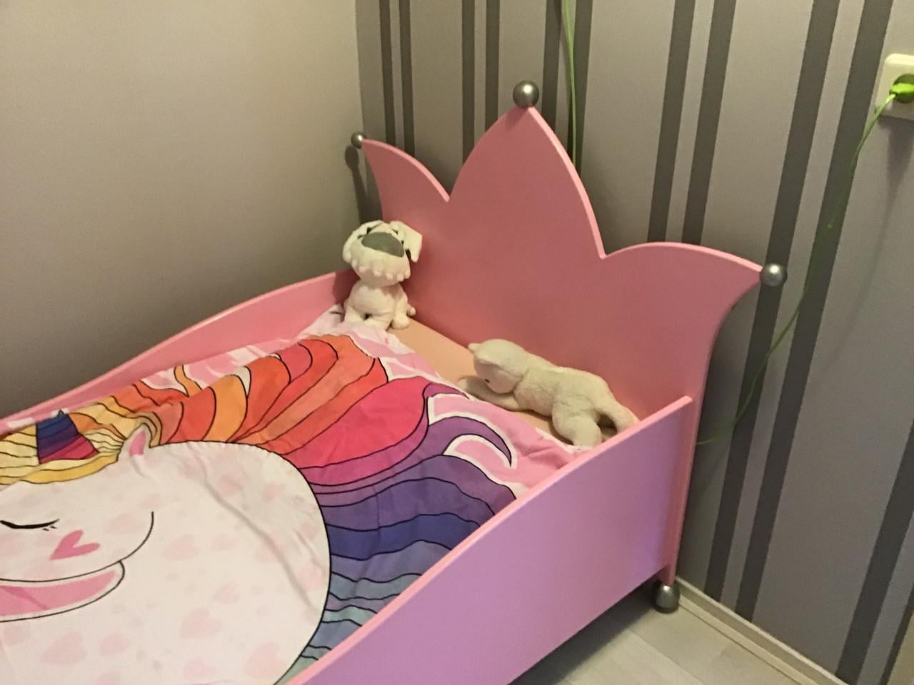 Kinderbed roze 90x200