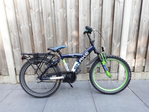 🚲 Loekie Snake Jongensfiets – 22 inch – Stoer Model 💚💙