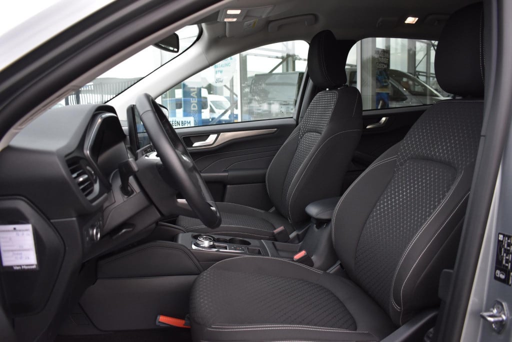 Ford Kuga 2.5 phev titanium | climate control | adaptieve cruise control | 