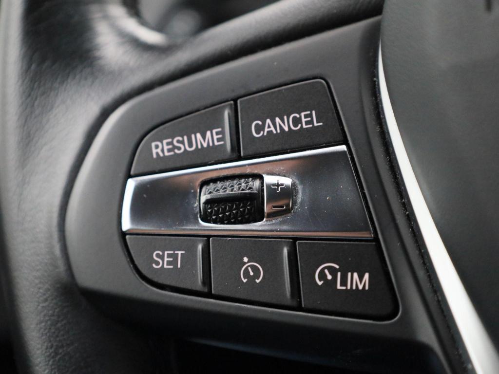 BMW 1 Serie 116i business edition | digitaal dashboard | keyless | stoelver