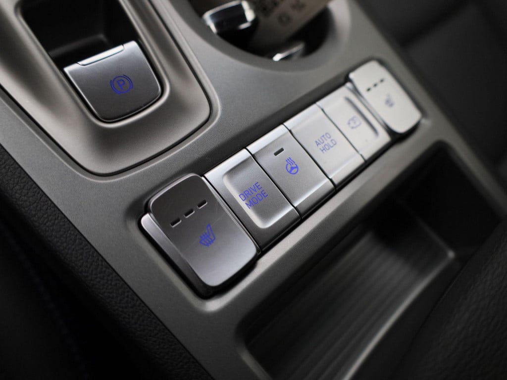 Hyundai Kona ev premium 64 kwh