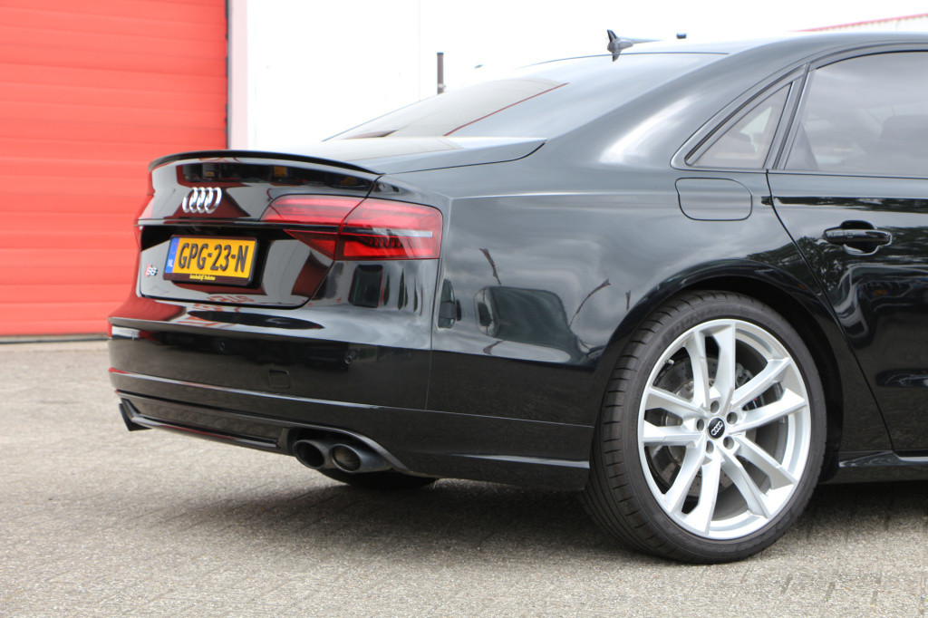 Audi S8 4.0 tfsi s8 plus quattro *keramisch *design selection