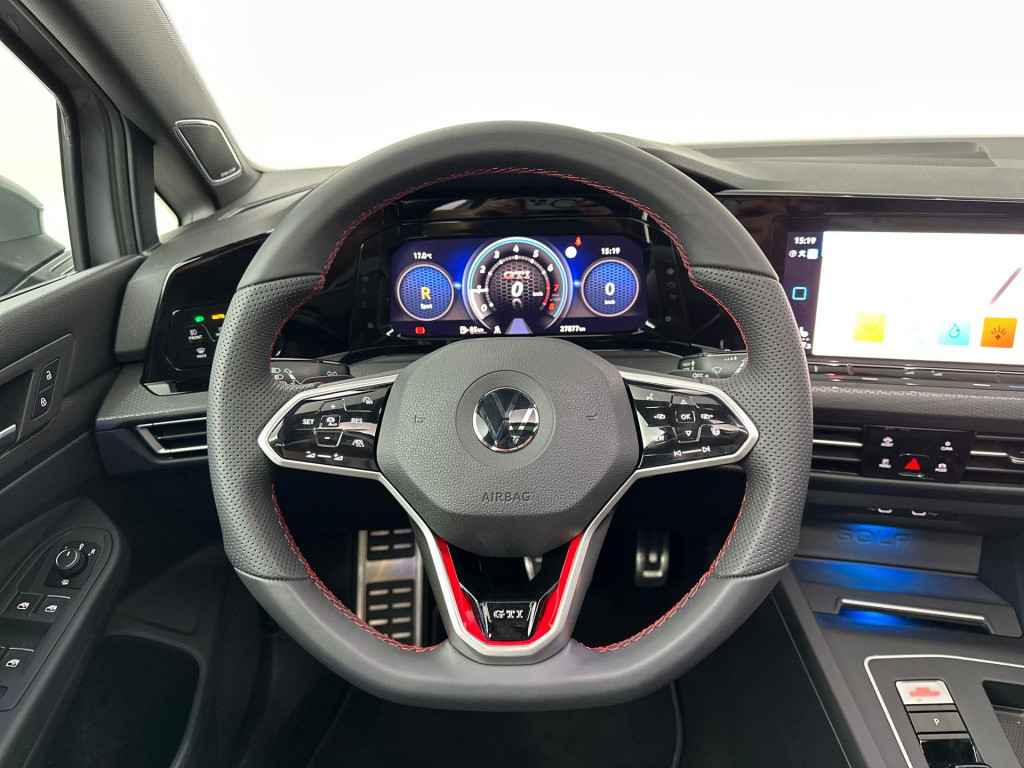 Volkswagen Golf 2.0 tsi gti panorama iq ligth h&k acc