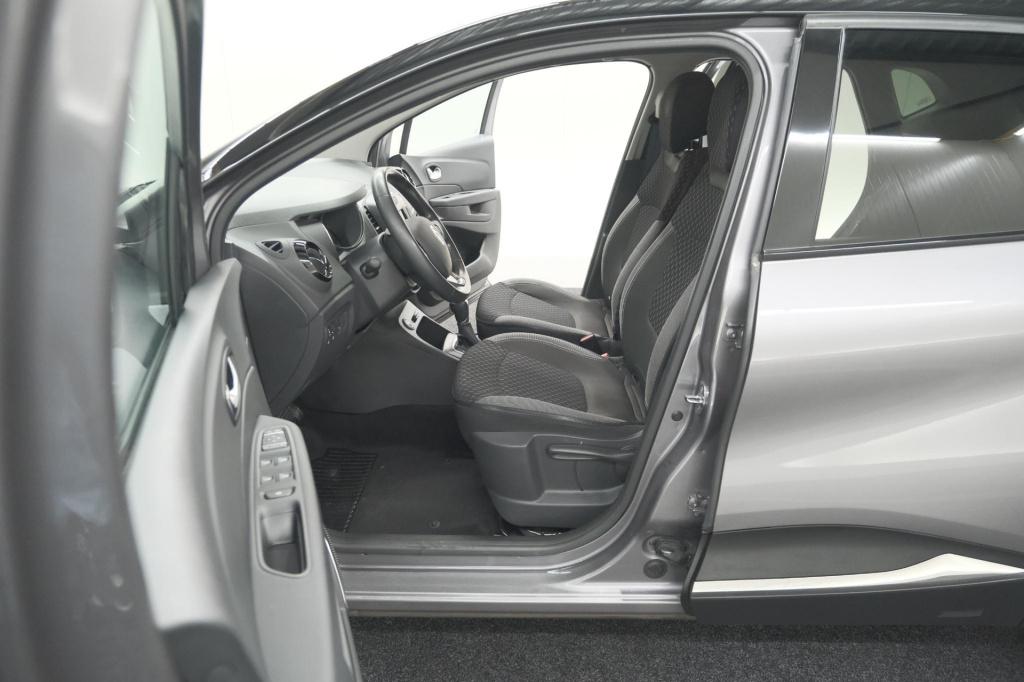 Renault Captur tce 150 edc intens | trekhaak | camera | dodehoekdetectie | 