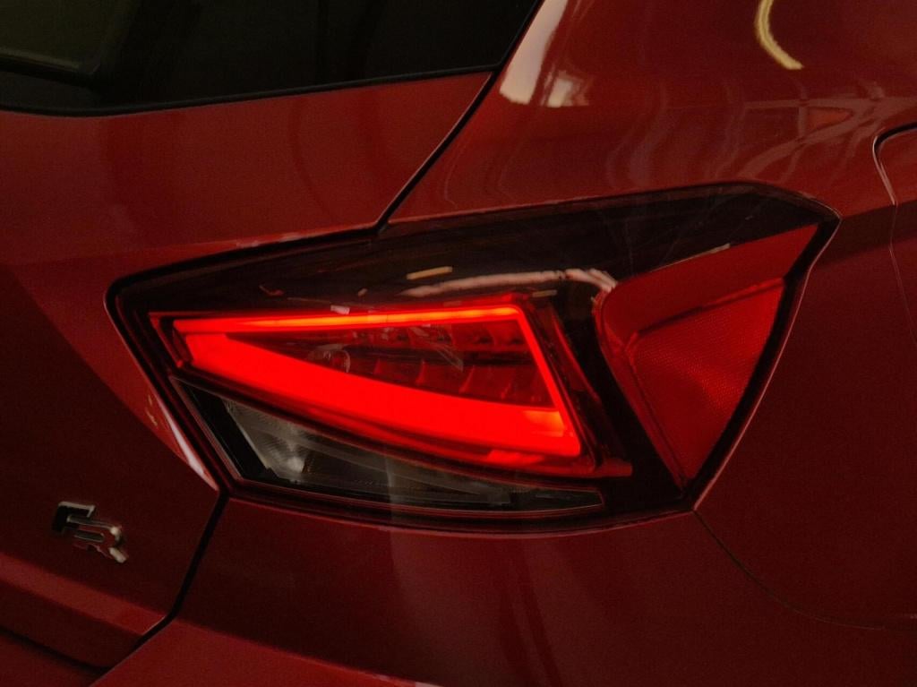 Seat Ibiza 1.0 tsi fr / apple carplay/ beats audio / adaptieve cruisecontro