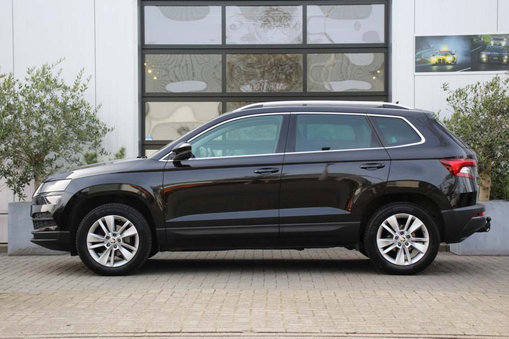 Skoda Karoq 1.5 tsi act sportline business - stoel verw - carplay - virtual