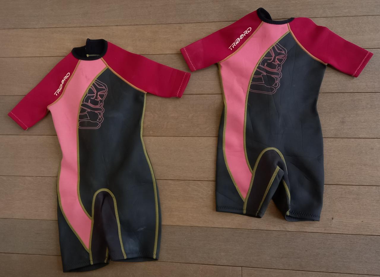 2 Neopreen surf-/zwempakjes 8jr en 10jr