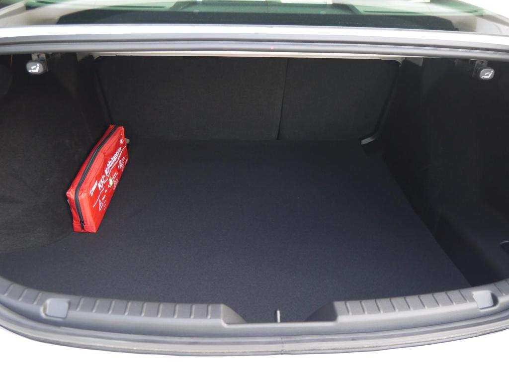 Mazda 3 2.5 e-skyactiv-g m hybrid 140 exclusive-line aut.|rijklaar