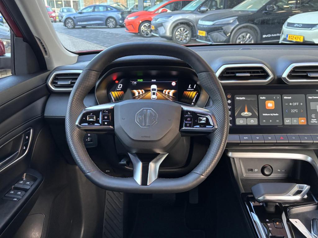 MG ZS mg hybrid+ 1.5 hybrid+ luxury