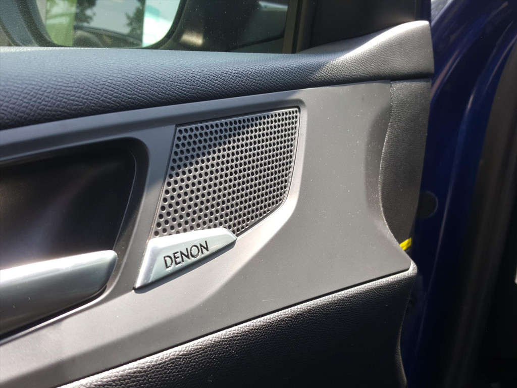 Peugeot 308 gt 1.6 turbo-205pk navigatie | full-led | alcantara | trekhaak 
