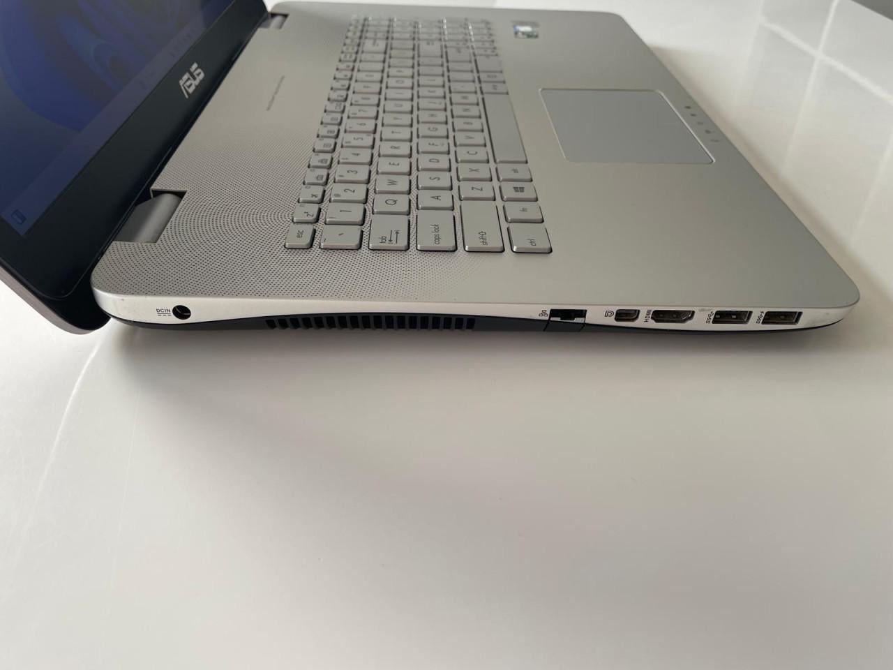 Asus gamelaptop met nieuwe accu