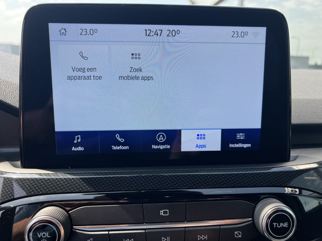 Ford Kuga 1.5 ecoboost 150pk 2wd st-line x , trekhaak , winterpack ,head up