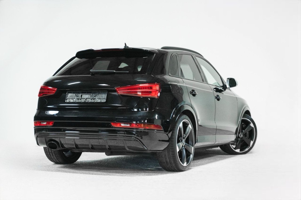Audi RSQ3 2.5 TFSI 11/2016 Zwart