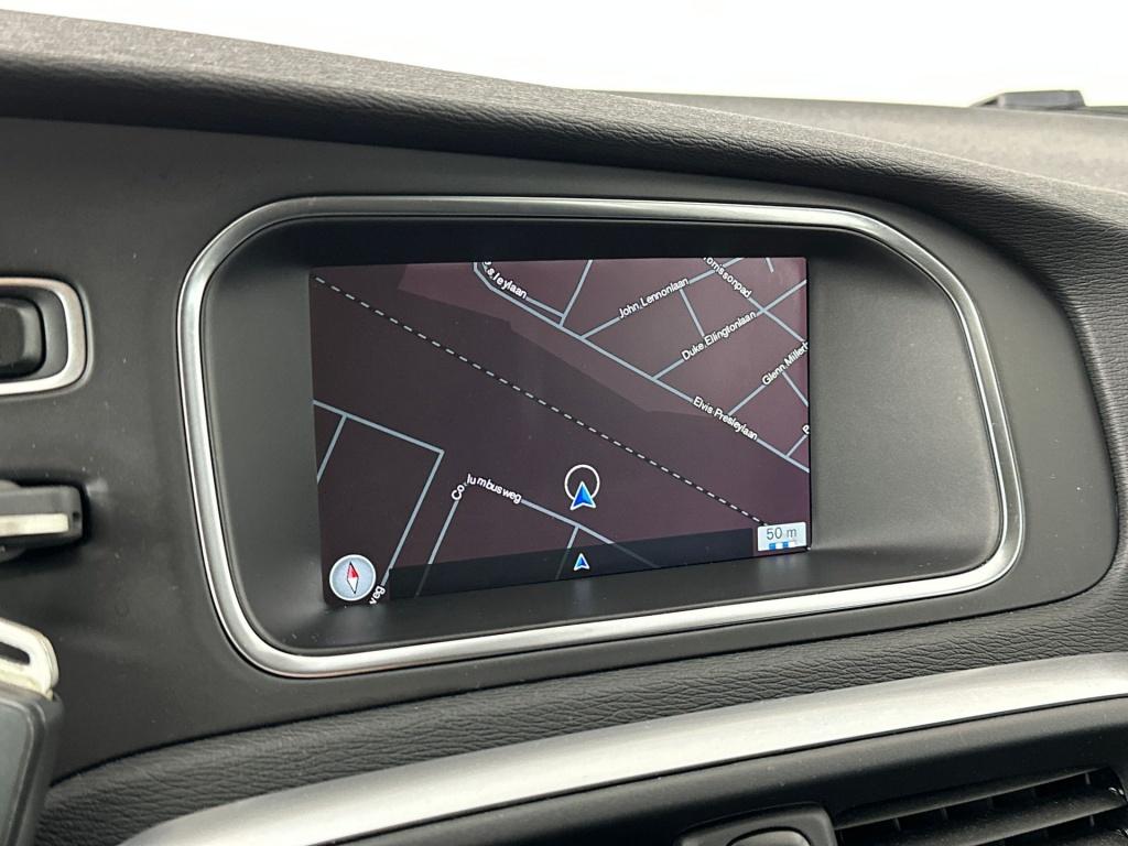 Volvo V40 2.0 t3 nordic+ | standkachel | stoelverwarming | cruise control |