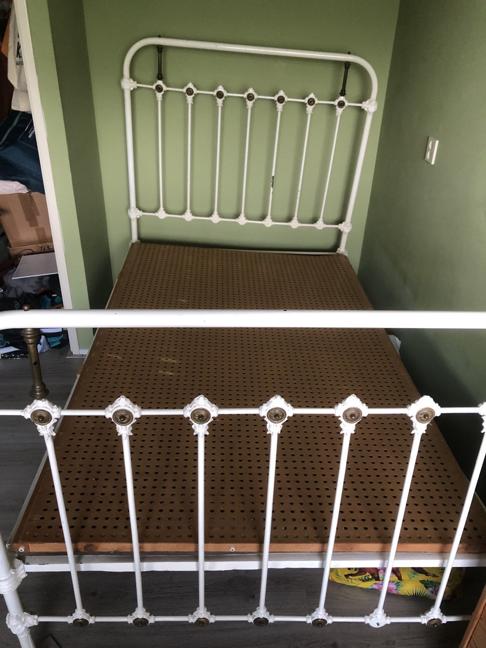 Stalen bedframe