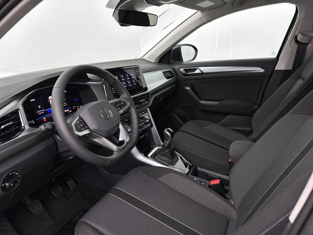 Volkswagen T-roc life edition 1.0 85 kw / 116 pk tsi suv 6 versn. h