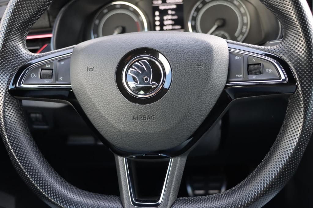 Skoda Scala 1.0 tsi sport business 115pk dsg7