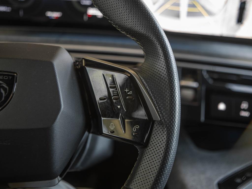 Peugeot 3008 1.2 hybrid 145pk gt automaat