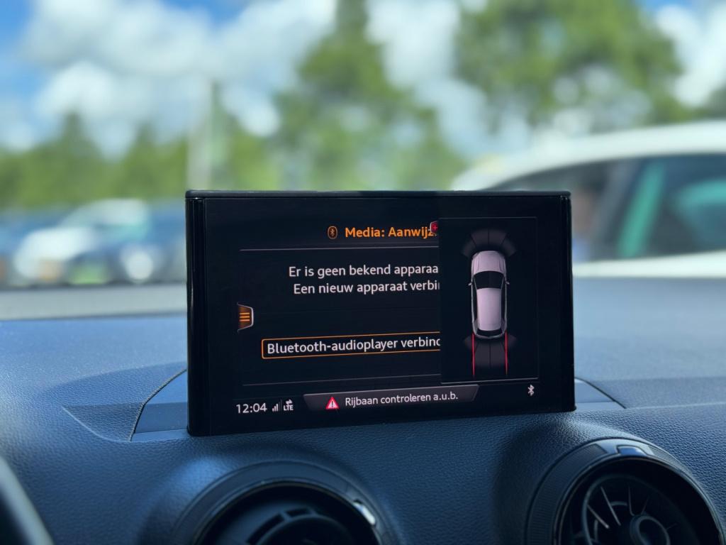 Audi Q2 1.4 tfsi sport * sportstoelen * clima * pdc 2x