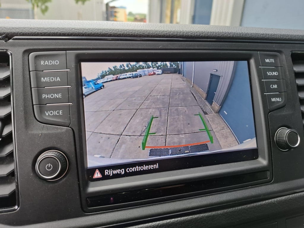 Volkswagen Crafter 35 2.0 tdi l3h3 highline airco / cruise controle / navi 