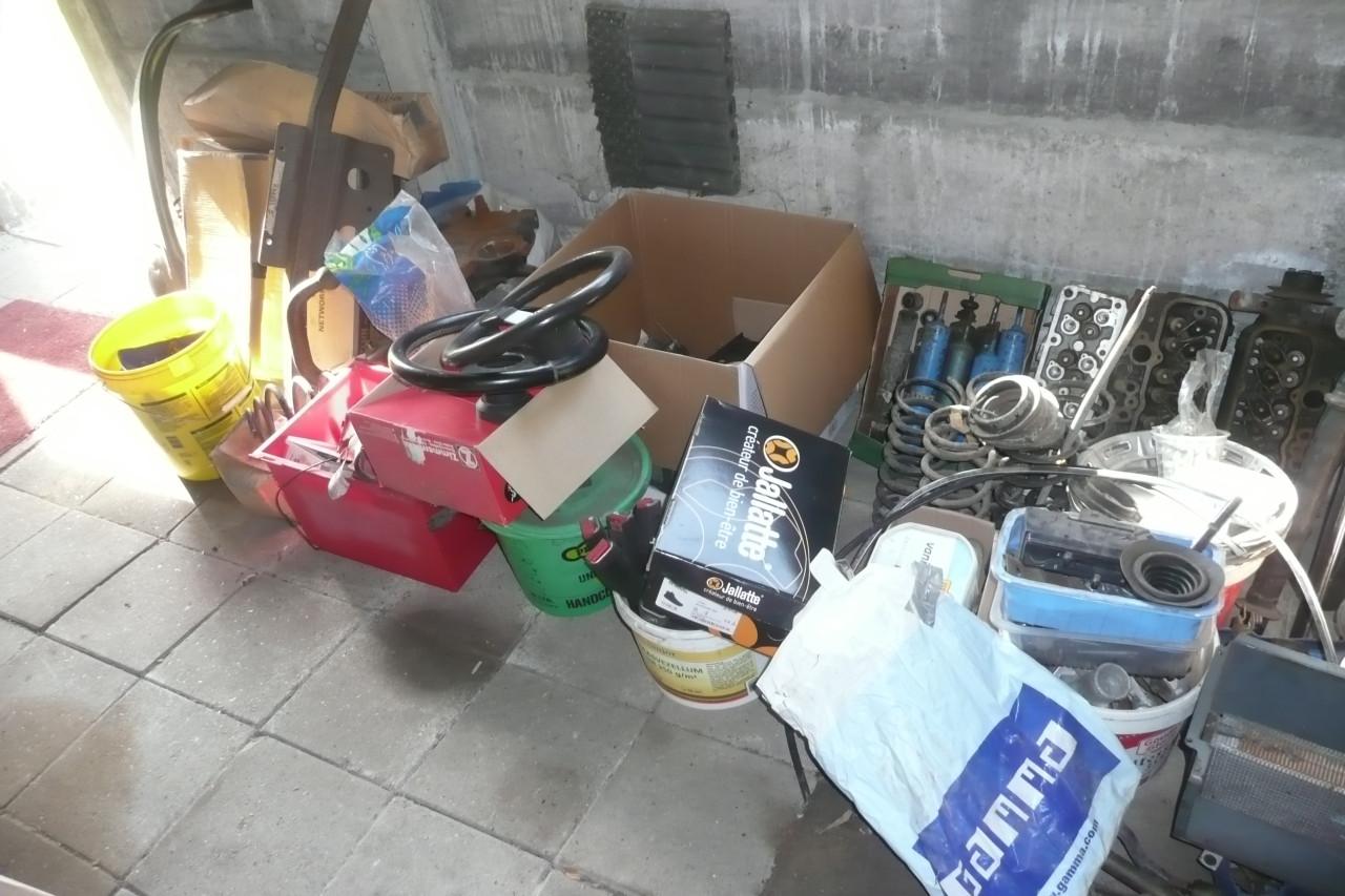 Diverse Opel autoonderdelen uit jaren 70-90