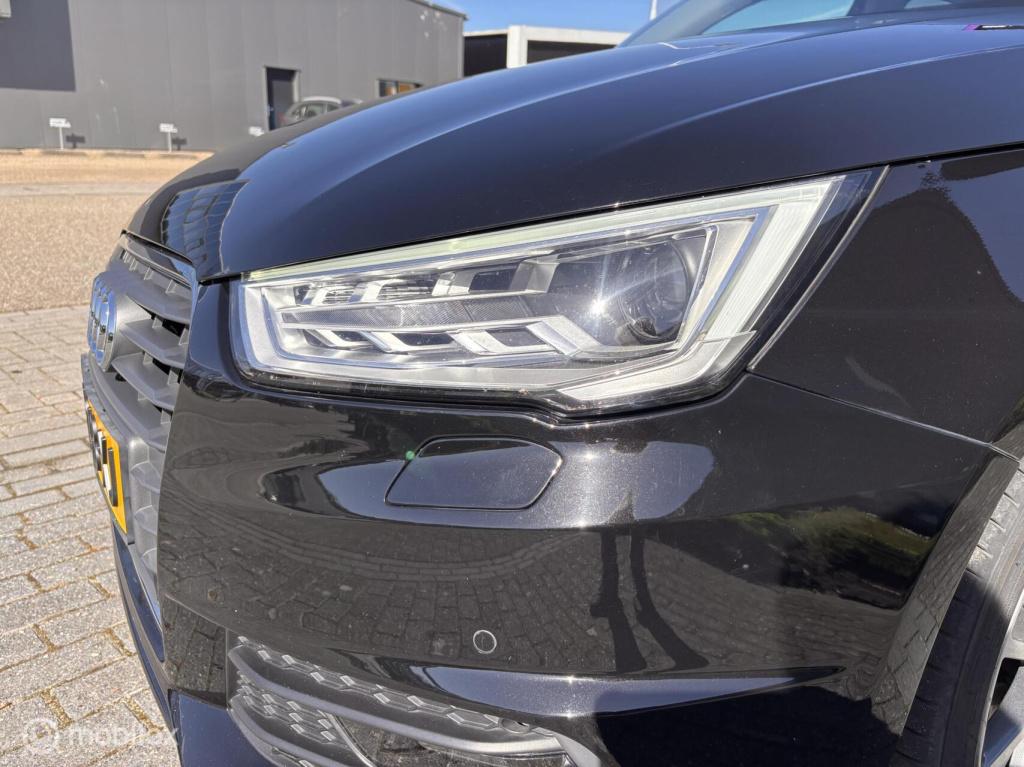 Audi A1 Sportback 1.0 tfsi dsg advance s-line leer