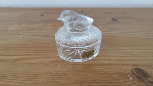 Luminarc (Verrerie d'Arques) snuisterijendoosje vogel
