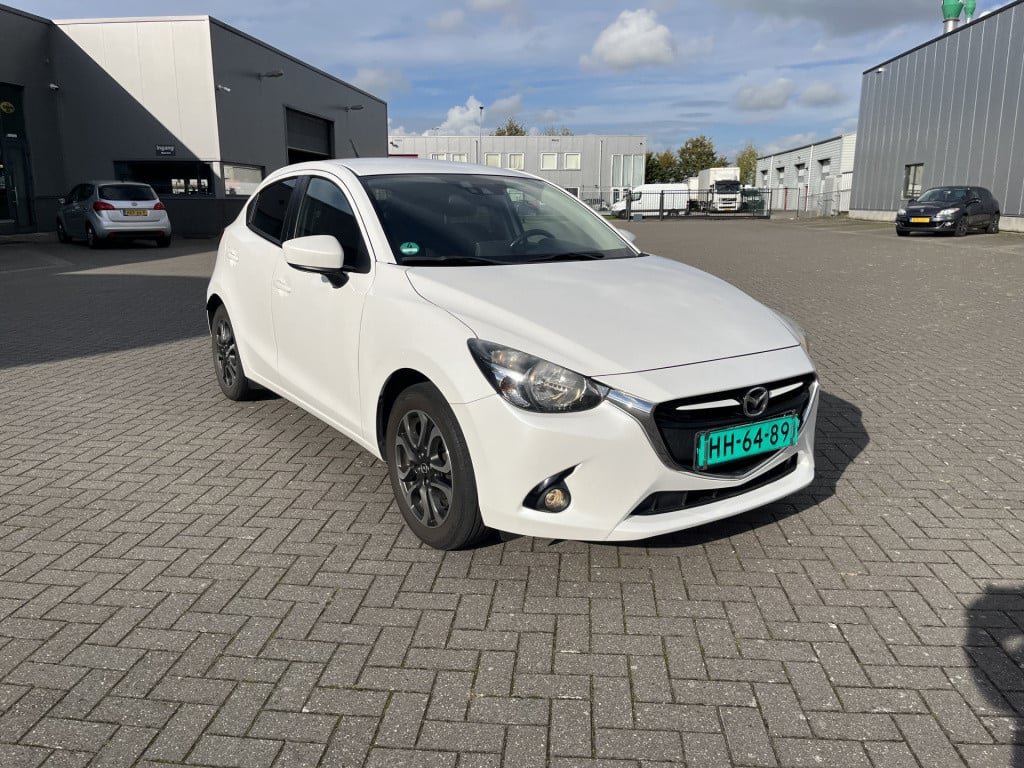 Mazda 2 1.5 skyactiv-g90 - 5 gs navi cruise stoelverw