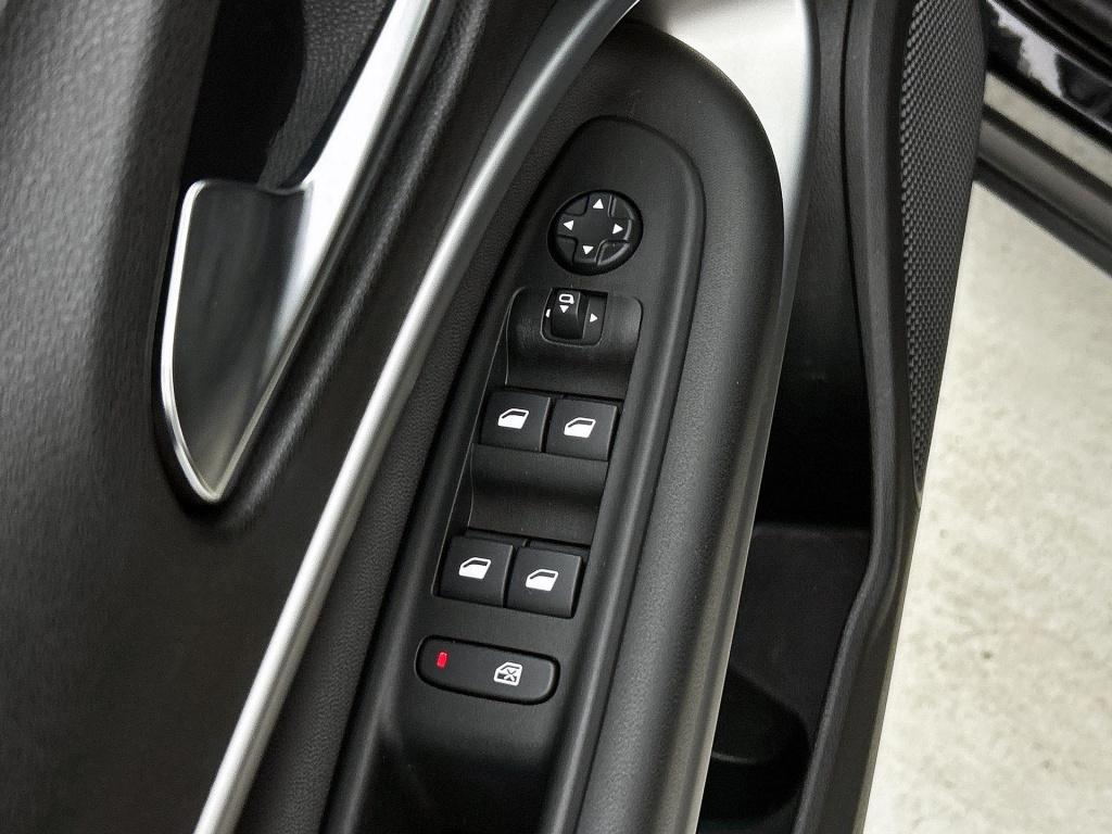 Jeep Avenger 1st edition 54 kwh | automaat | lmv | navigatie | climate cont
