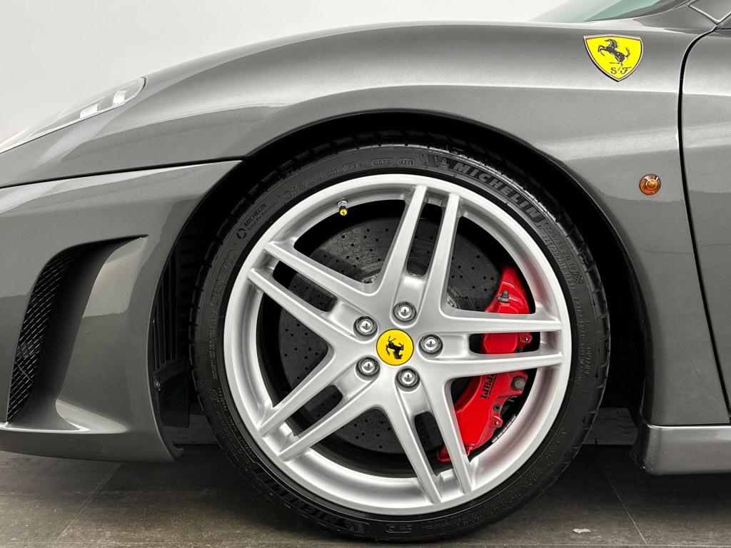 Ferrari F430 4.3 v8 spider f1